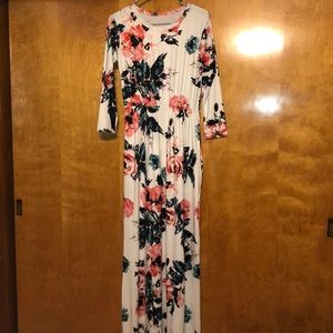 Women’s Floral Maxi Dress